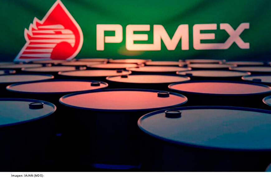 Desaparición de 100 mil barriles diarios apunta a robo de crudo o fallas en Pemex: Francisco Barnés